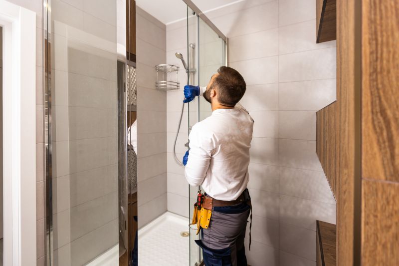Tile and Glass Installers